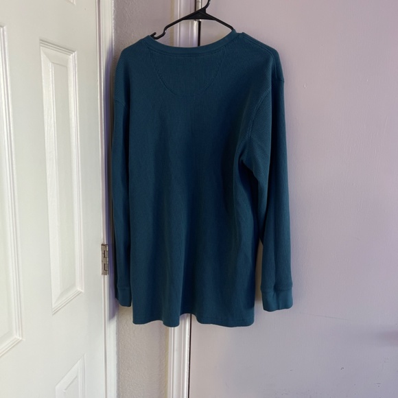 crewneck - Picture 2 of 3